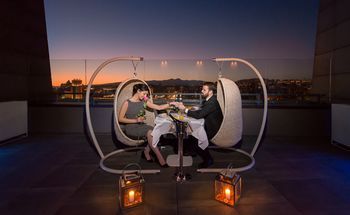 Couples Dining