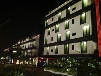 Hotel Front - Evening or Night