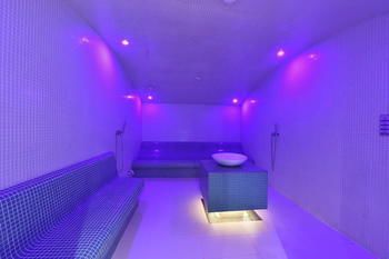 Steam Room