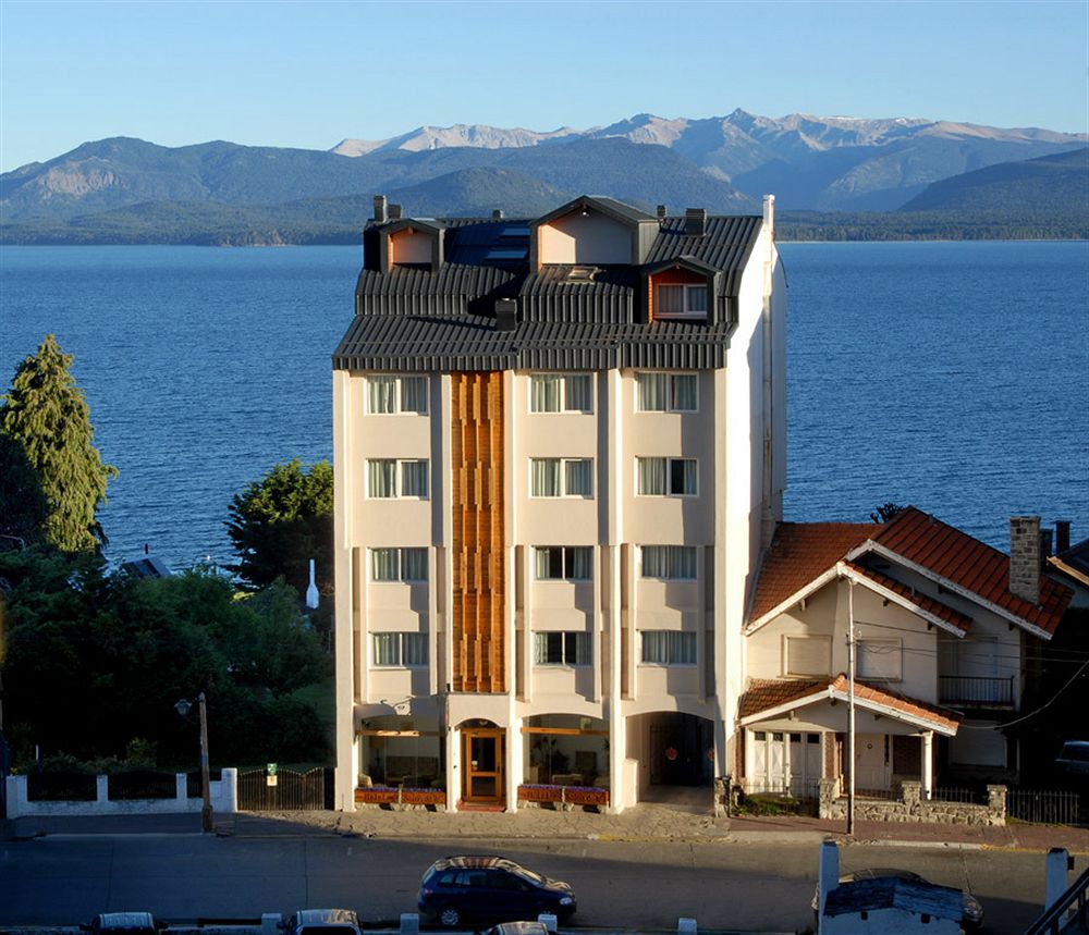 Hotel Tirol San Carlos de Bariloche 산카를로스데바릴로체 Argentina thumbnail