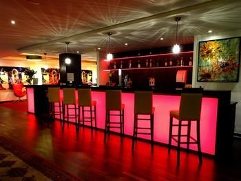 Hotel Bar
