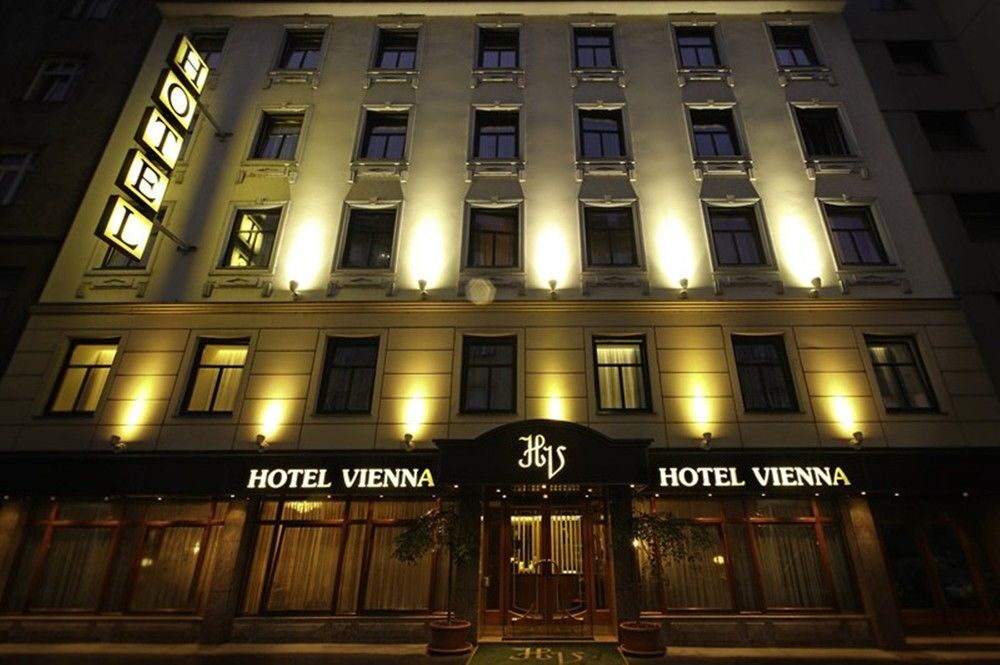 Hotel Prater Vienna ネストロイプラッツ駅 Austria thumbnail