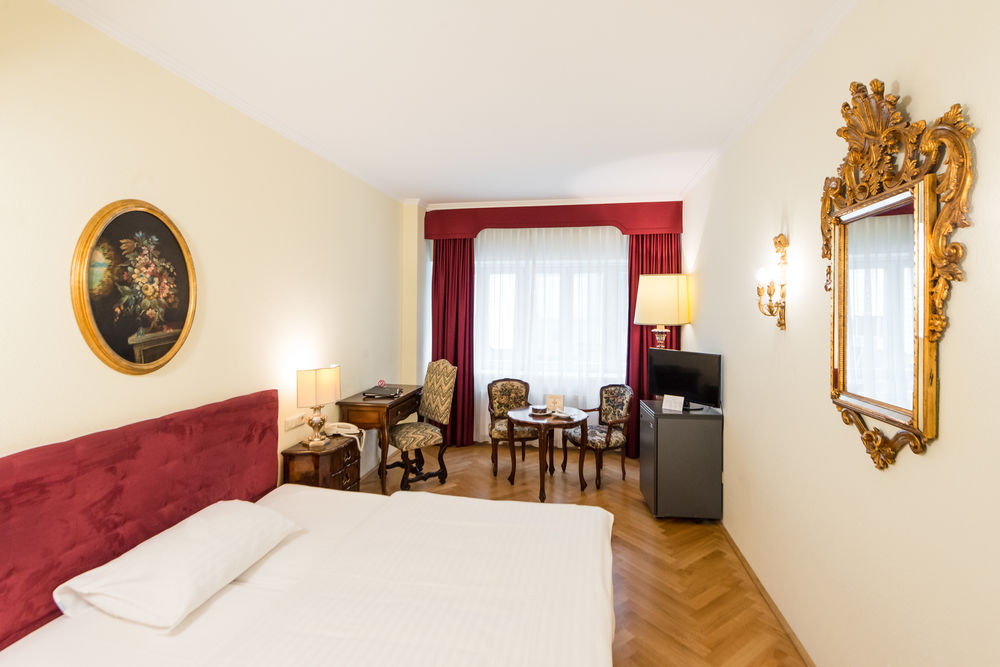 Hotel Royal Vienna 슈테판스플라츠 Austria thumbnail