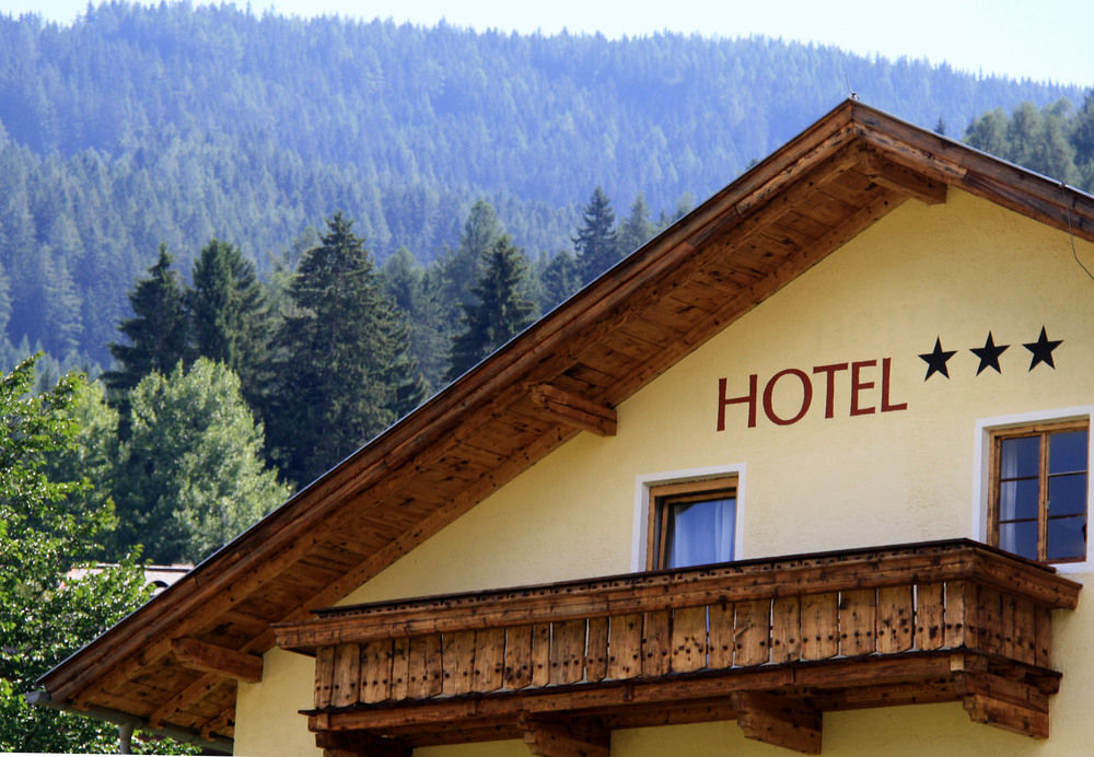 Hotel Wiesenhof Mieders 슈투바이탈 Austria thumbnail