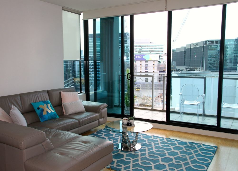 Waterfront Melbourne Apartments image 1