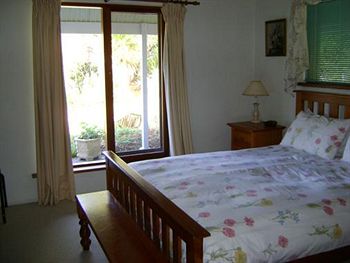 Cricklewood Cottage photo 4
