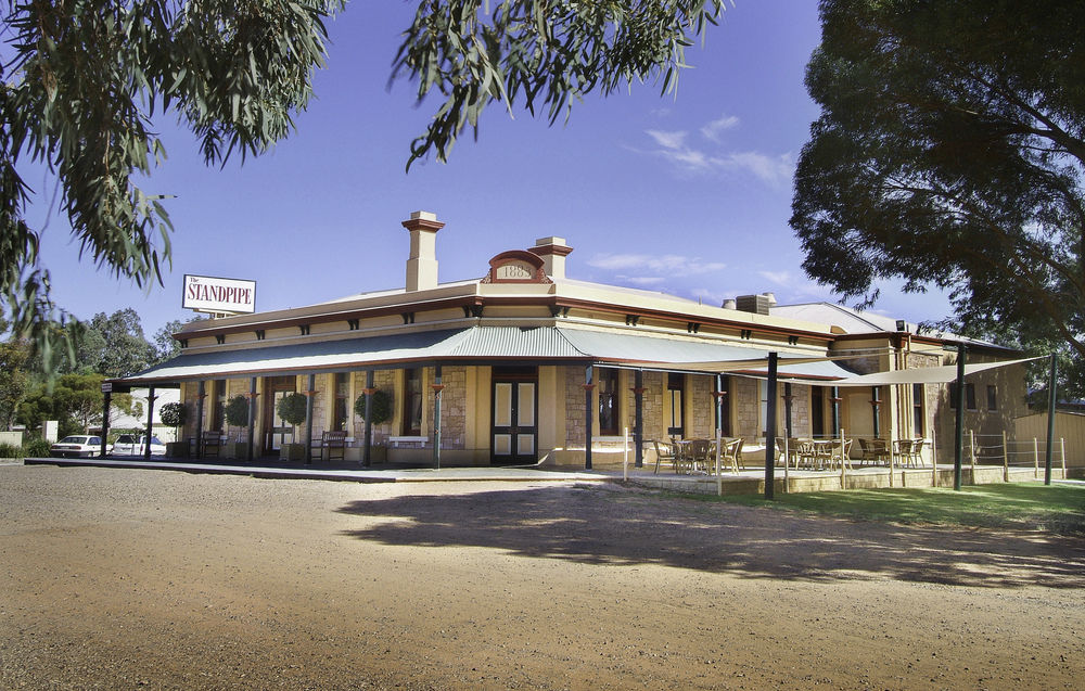 The Standpipe Golf Motor Inn Port Augusta West Australia thumbnail
