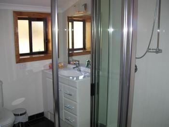 Glenayr Apartments photo 3