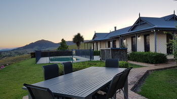 Kia Ora Lookout Retreat