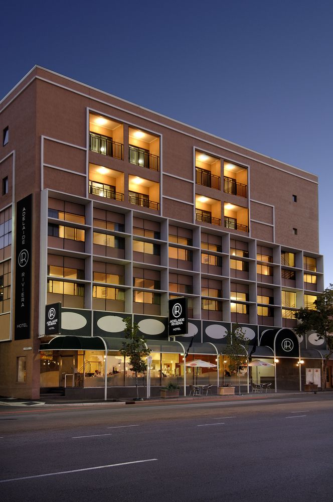 Adelaide Riviera Hotel image 1