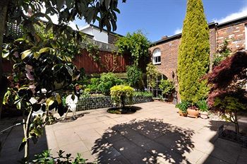 The Atrium Apartment Bed and Breakfast photo 3