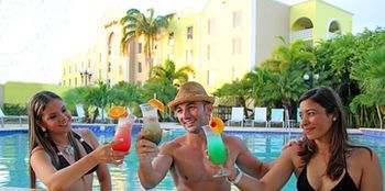 Poolside Bar