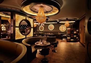Hotel Bar