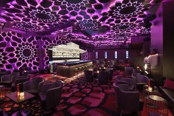 Hotel Lounge