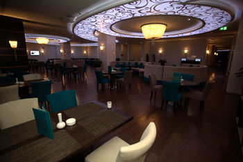 Hotel Lounge