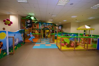 Childrens Play Area - Indoor
