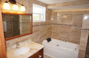 Jetted Tub
