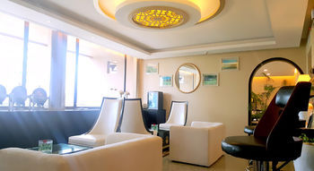Executive Lounge