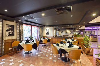 Family Dining