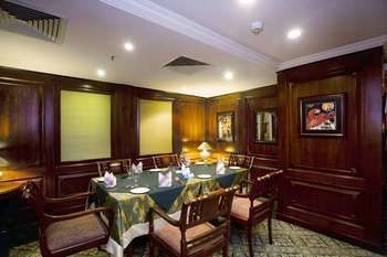 Family Dining