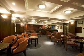 Hotel Lounge