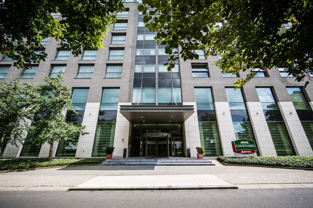 Courtyard By Marriott Brussels image 1