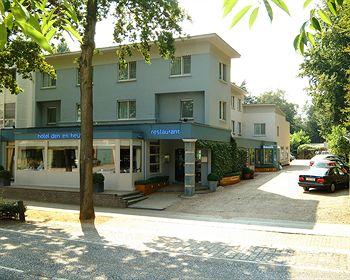 Den en Heuvel
