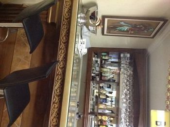 Hotel Bar
