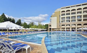 Sol Nessebar Bay Resort & Aquapark - All inclusive 네세부르 Bulgaria thumbnail