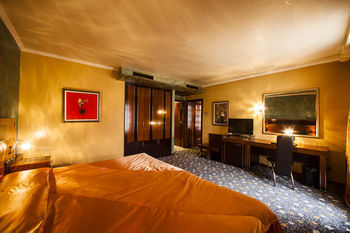 Guestroom View