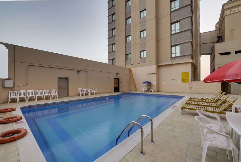 Monroe Hotel & Suites Bu Ashira Bahrain thumbnail