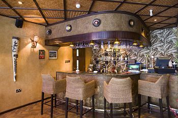 Hotel Bar