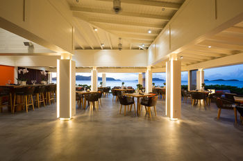 Food Court