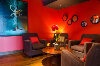 Hotel Lounge