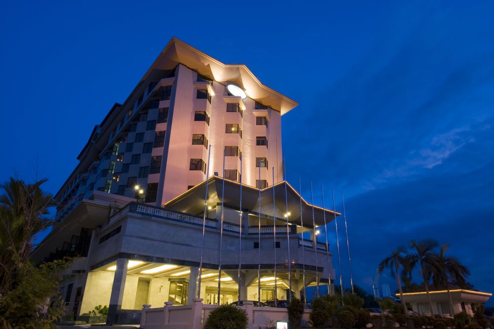 Mulia Hotel バンダルスリブガワン Brunei thumbnail