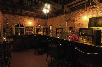 Hotel Bar