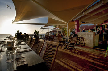 Hotel Lounge