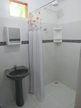 Dolphin Lodge photo 4