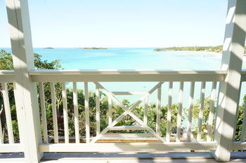 Island Seaside Suites photo 2