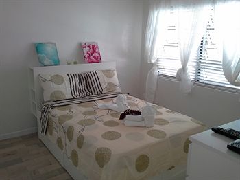 Sandlewood Residence photo 2