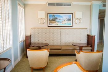 Executive Lounge