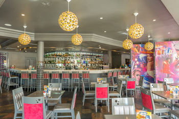 Hotel Bar