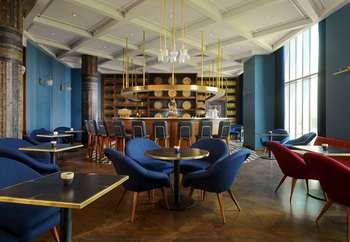 Hotel Lounge