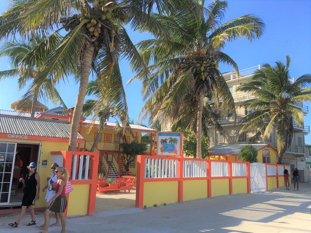 La Isla Resort Caye Caulker Belize thumbnail