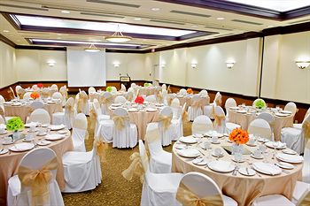 Radisson Hotel Toronto East photo 4