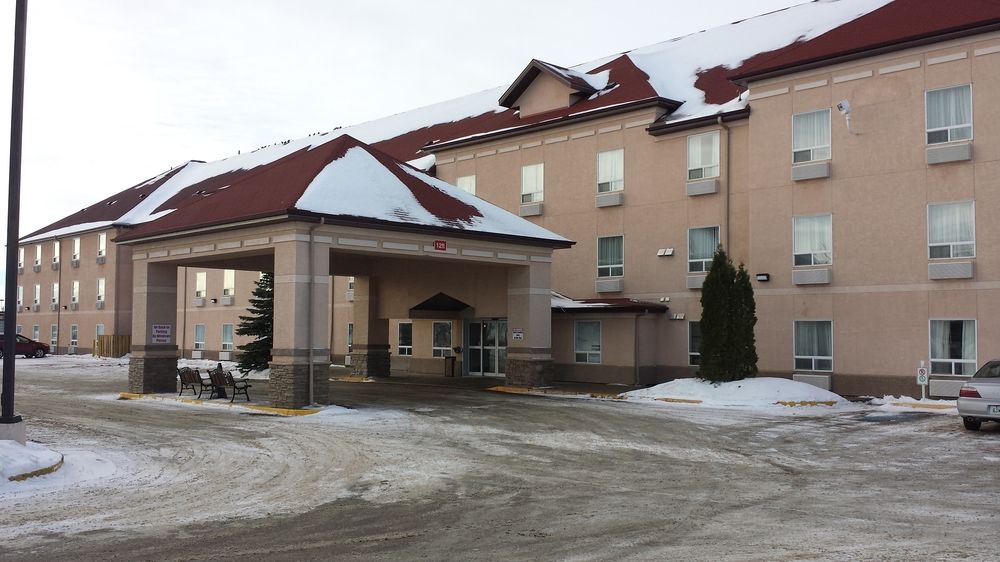 Quality Inn and Suites Yorkton image 1