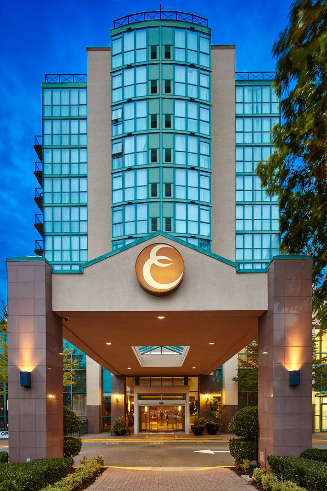 Executive Plaza Hotel & Conference Centre Metro Vancouver image 1
