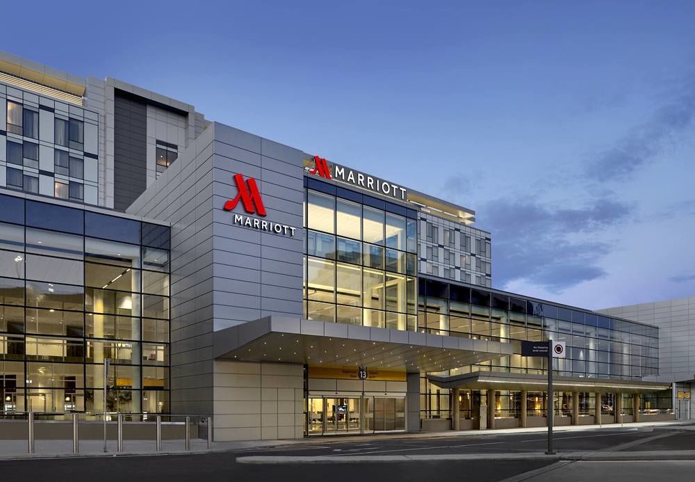 Calgary Airport Marriott In-Terminal Hotel image 1
