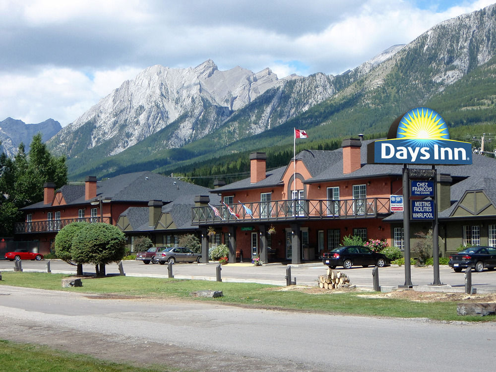 Days Inn by Wyndham Canmore image 1