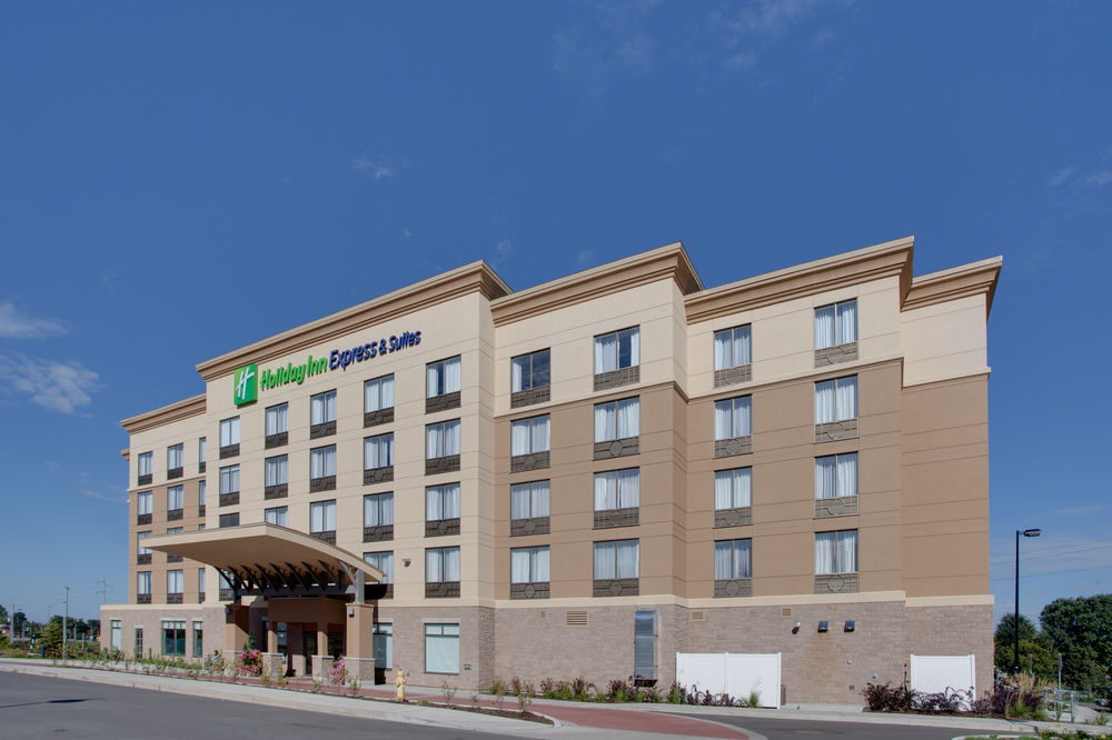 Holiday Inn Express & Suites Ottawa East-Orleans image 1